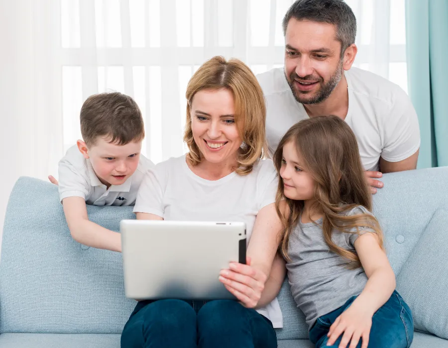 Innovative Online Family Therapy for Balanced Relationships